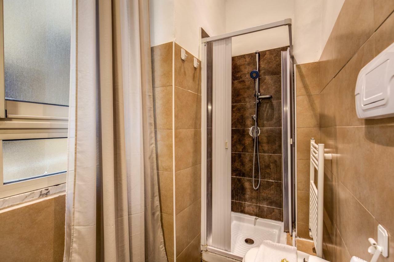 Guesthouse O Affittacamere La Civetta Di Trastevere Rome Exterior photo