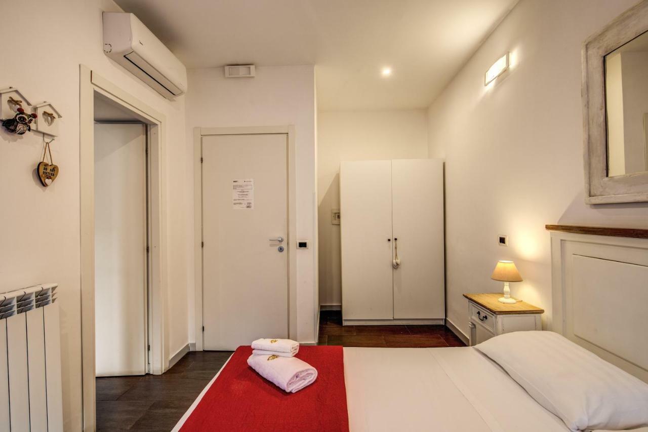 Guesthouse O Affittacamere La Civetta Di Trastevere Rome Exterior photo