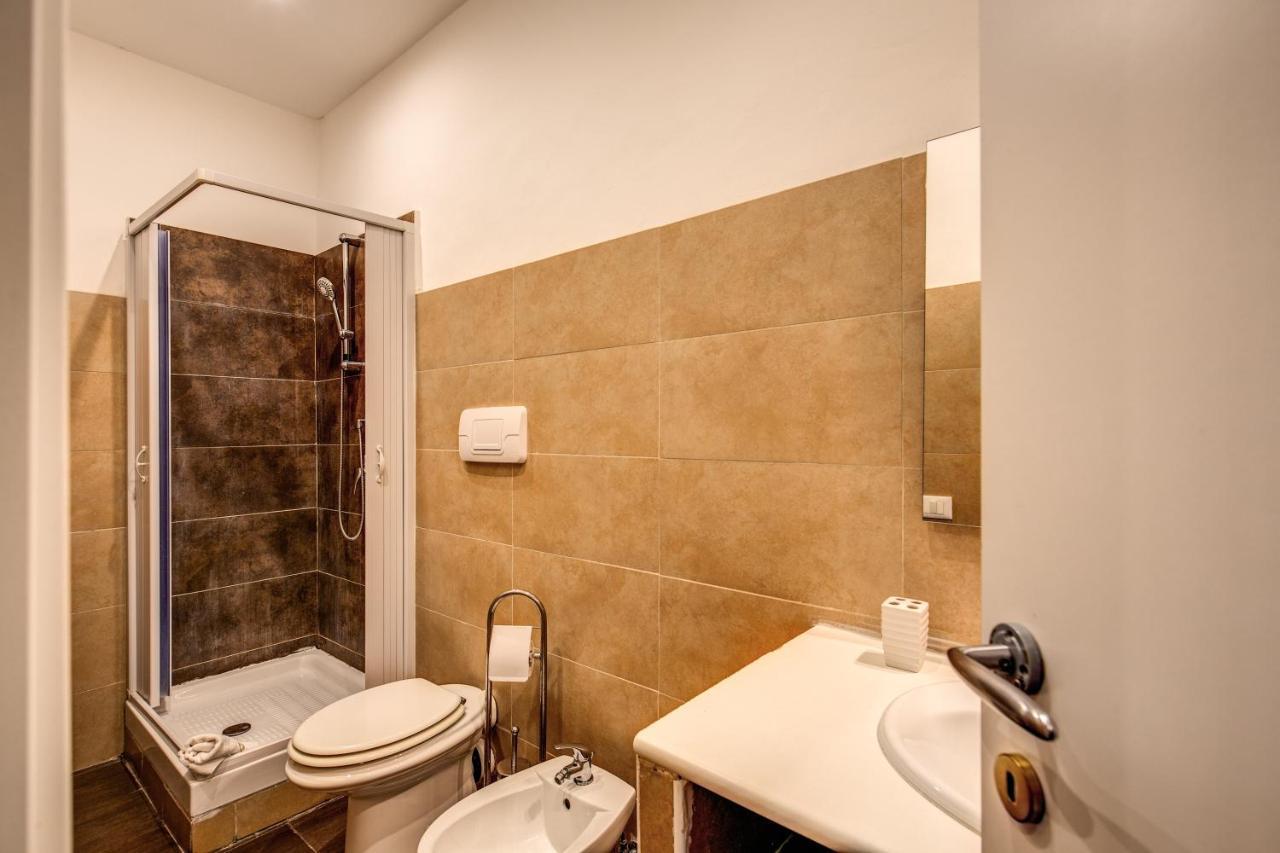 Guesthouse O Affittacamere La Civetta Di Trastevere Rome Exterior photo